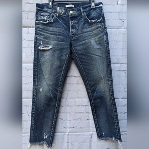 MOUSSY DARK WASH DISTRESSED JEANS SIZE 30
